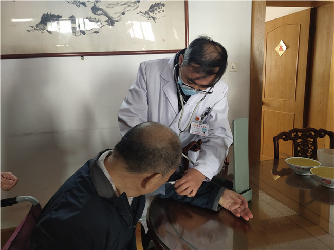 “仁馨守护”，576名褥疮患者获新生